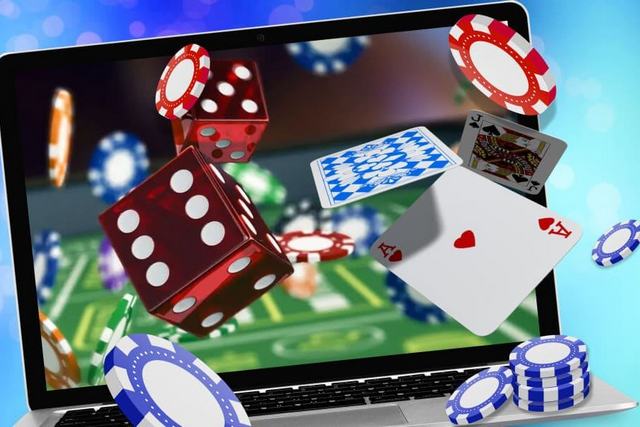 Бездепозитные фриспины в онлайн-казино: как работают, преимущества и условия получения